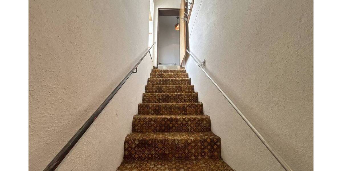 Einfamilienhaus Cölbe - 7 Zimmer, 160 m&sup2;, 329.900&euro; | Angebot:25689233