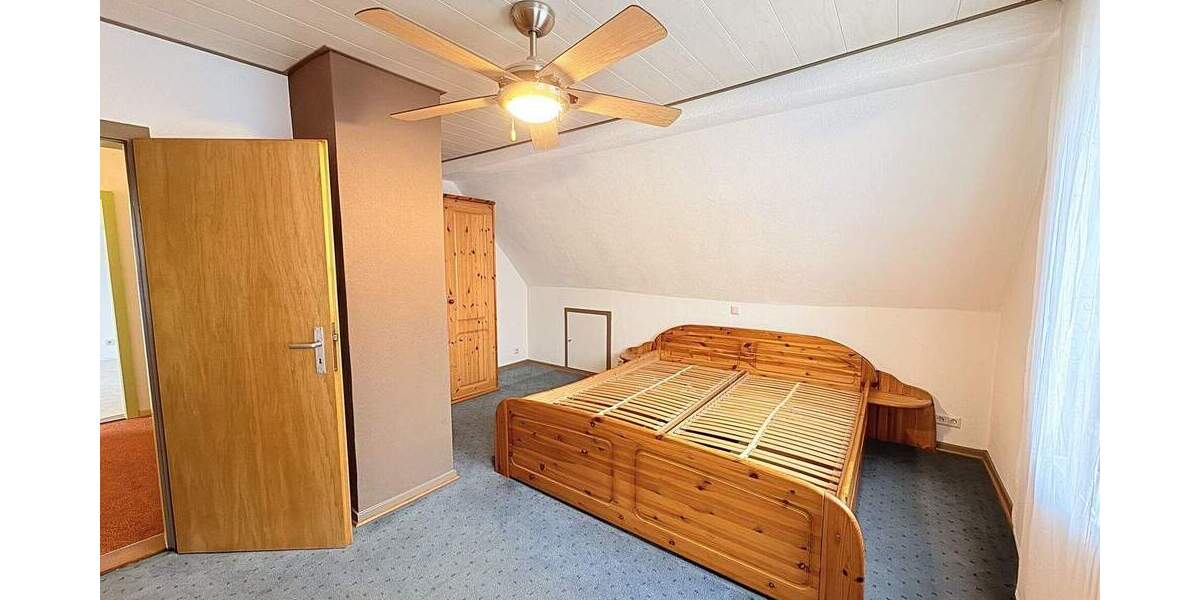 Einfamilienhaus Kirchhain-Kleinseelheim Kleinseelheim - 5 Zimmer, 149 m&sup2;, 299.900&euro; | Angebot:25689259