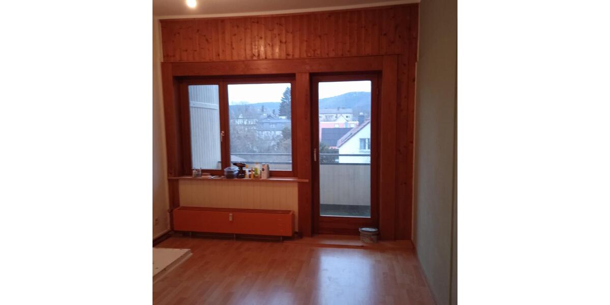 Etagenwohnung Marburg - 5 Zimmer, 120 m&sup2;, 1.800&euro; | Angebot:25274523
