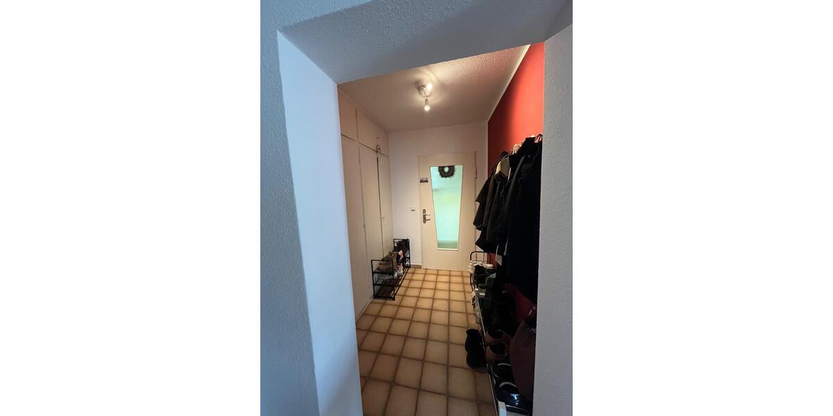 Etagenwohnung Gießen - 3 Zimmer, 75 m&sup2;, 900&euro; | Angebot:26004063