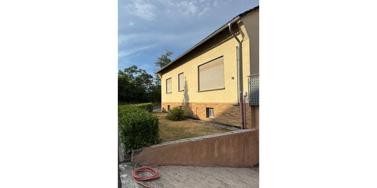 Einfamilienhaus Lahnau - 4 Zimmer, 110 m&sup2;, 380.000&euro; | Angebot:23860054