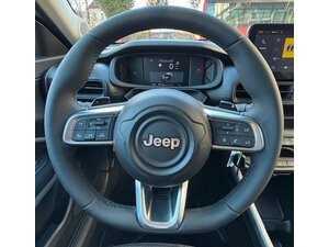 Jeep Avenger Longitude Mild-Hybrid 8.936 km 24.990 &euro; Battenberg 35088