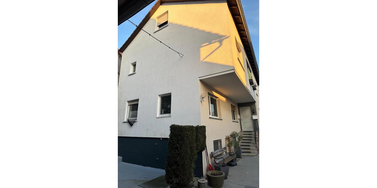 Erdgeschoßwohnung Mücke - 3 Zimmer, 75 m&sup2;, 700&euro; | Angebot:25891843