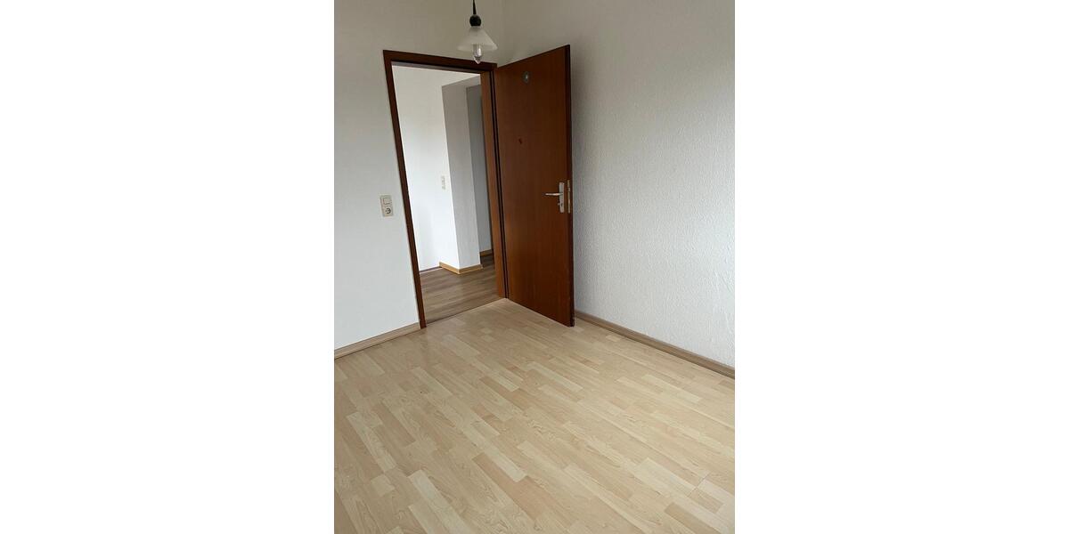 Etagenwohnung Kirchhain - 4 Zimmer, 70 m&sup2;, 830&euro; | Angebot:26066893