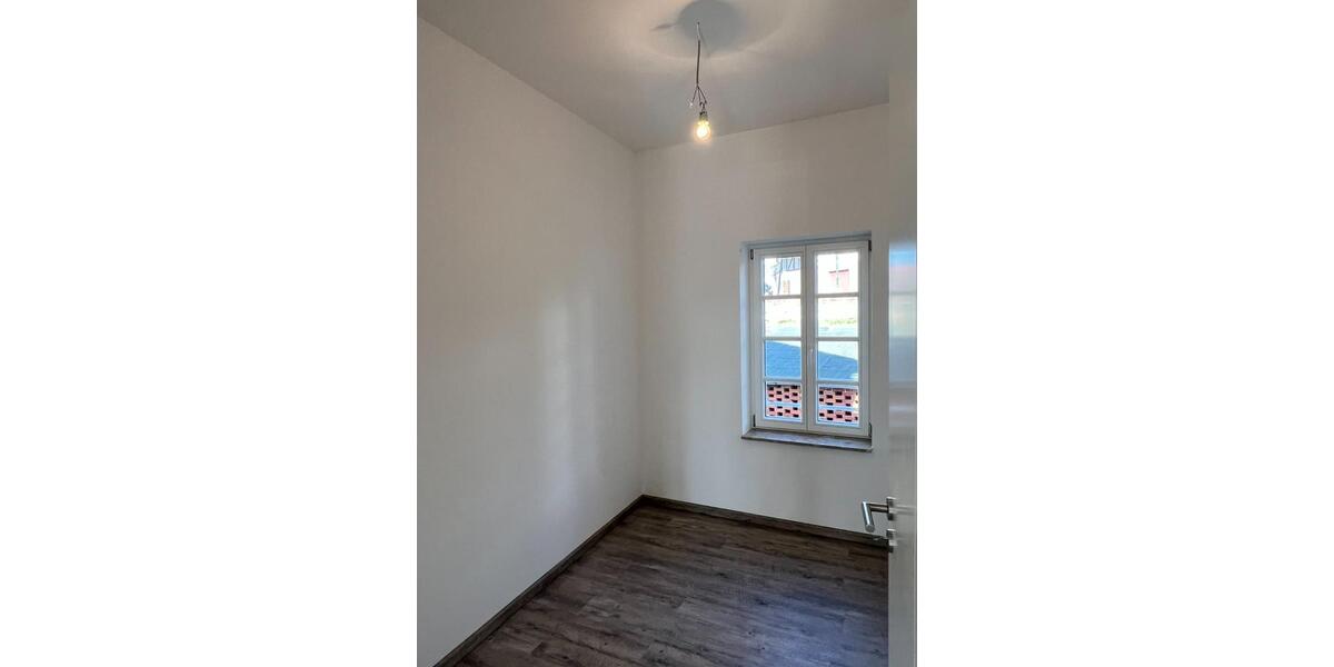 Etagenwohnung Kirchhain - 4 Zimmer, 75 m&sup2;, 1.119&euro; | Angebot:25932472