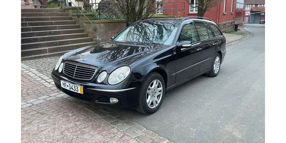 Mercedes-Benz E 270 234.860 km 4.800 &euro; Marburg 35043
