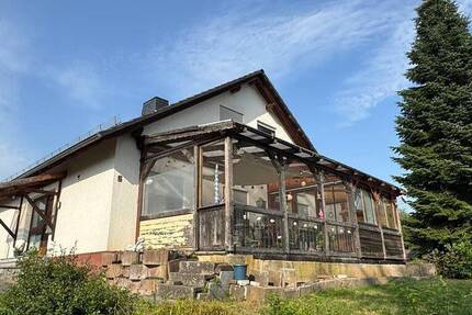 Haus Burgwald Burgwald - 5 Zimmer, 146 m&sup2;, 199.000&euro; | Angebot:25771704