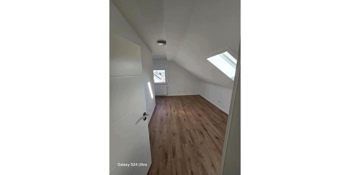 Dachgeschoßwohnung Lahntal - 2 Zimmer, 40 m&sup2;, 139.000&euro; | Angebot:26762547