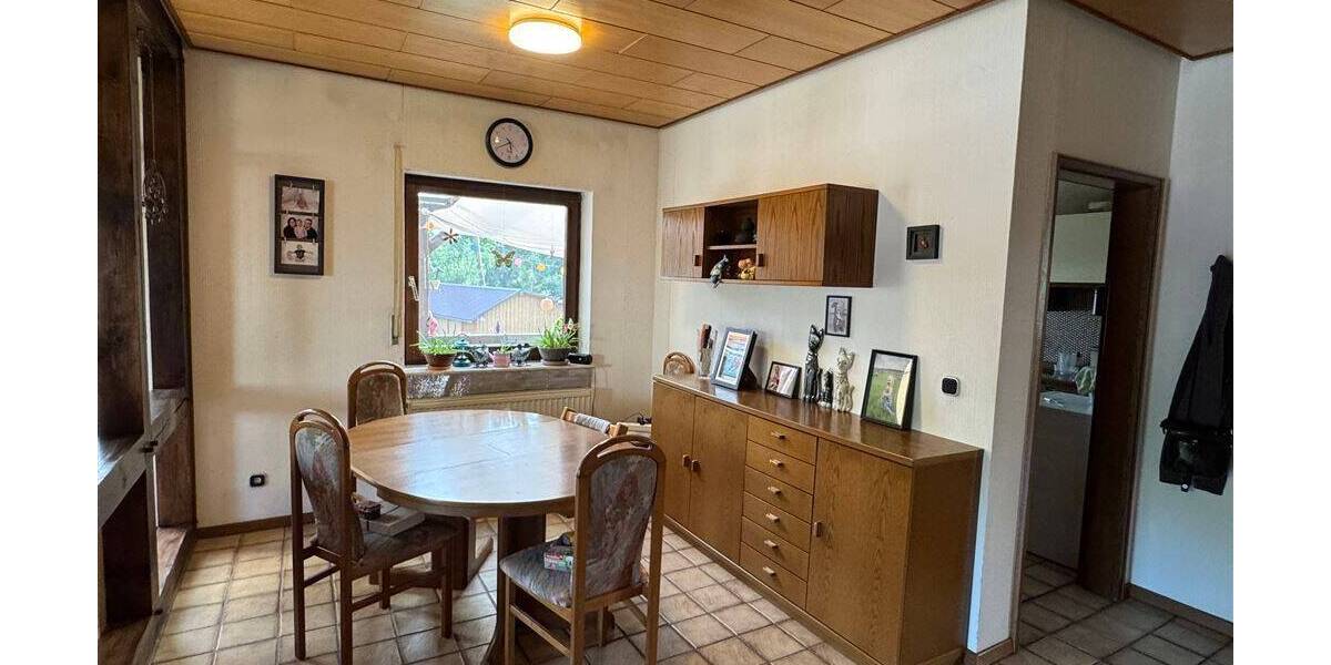 Einfamilienhaus Burgwald Burgwald - 5 Zimmer, 146 m&sup2;, 199.000&euro; | Angebot:25771704