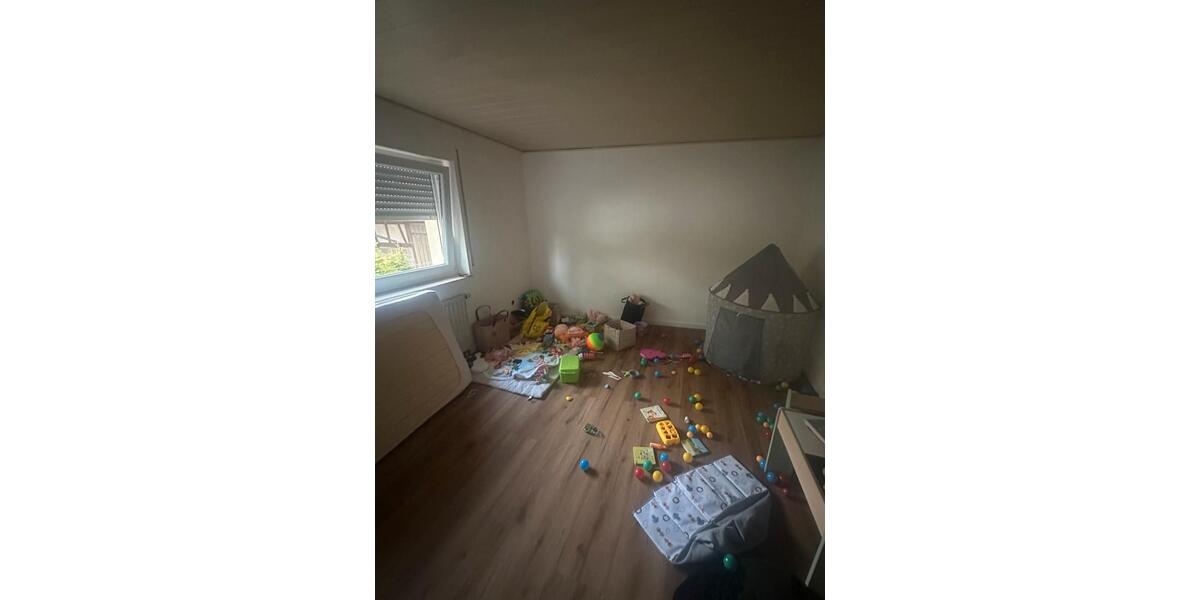 Einfamilienhaus Grünberg - 7 Zimmer, 197 m&sup2;, 300.000&euro; | Angebot:26204568