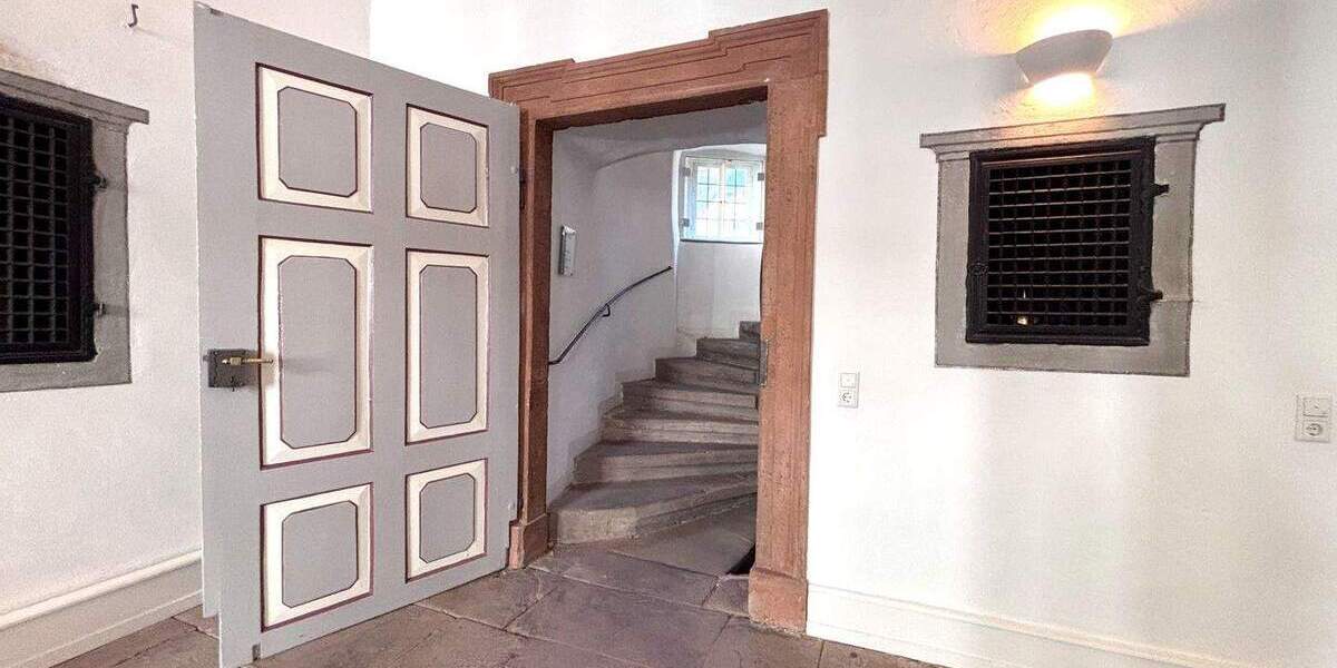 Gewerbeobjekt Marburg - 4 Zimmer, 1.320&euro; | Angebot:25689271