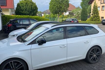 Seat Leon 118.000 km 20.500 &euro; Reiskirchen 35447