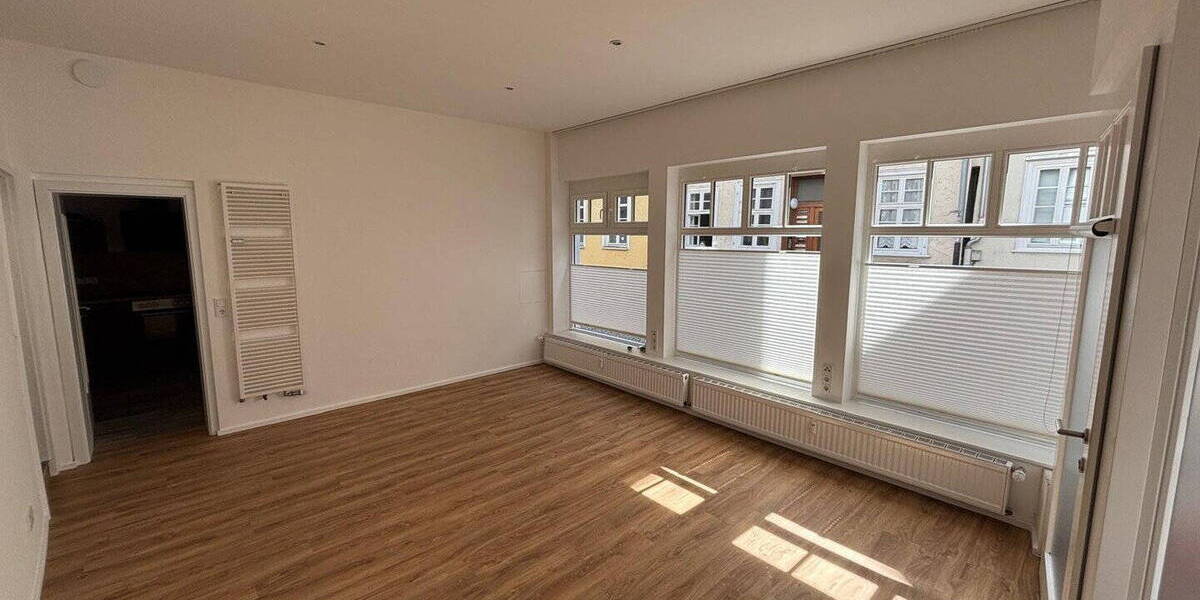 Etagenwohnung Marburg - 2 Zimmer, 67 m&sup2;, 1.100&euro; | Angebot:26290120