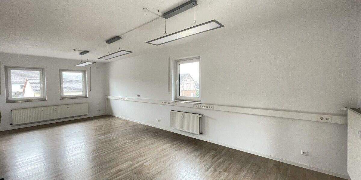 Mehrfamilienhaus, Wohnhaus Breidenbach - 479.000&euro; | Angebot:25665425