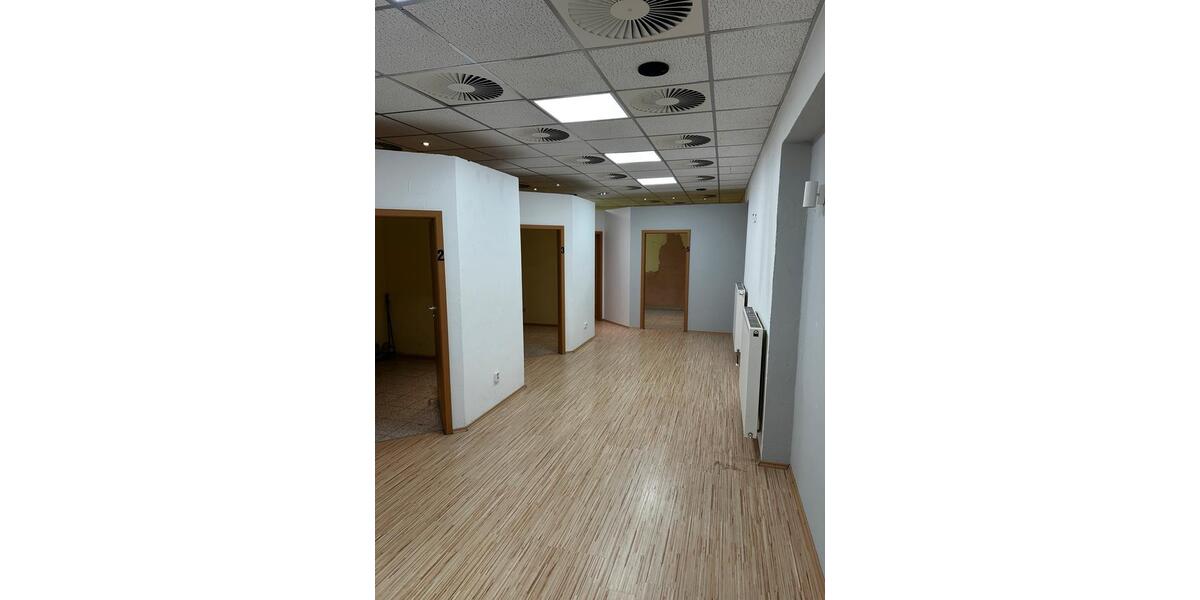 Gewerbeobjekt Ebsdorfergrund - 650&euro; | Angebot:25929401