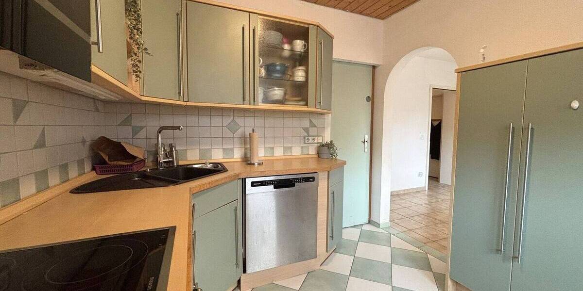 Mehrfamilienhaus, Wohnhaus Münchhausen - 9 Zimmer, 240 m&sup2;, 399.000&euro; | Angebot:25689246