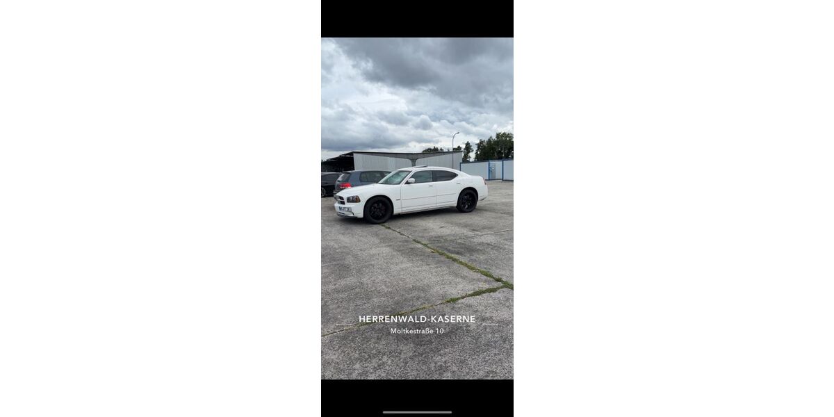 Dodge Charger 130.000 km 18.500 &euro; Biedenkopf 35216