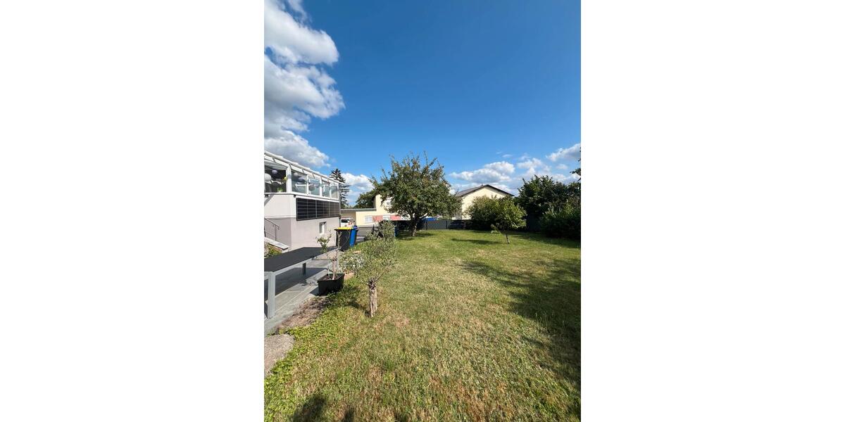 Einfamilienhaus Biebertal - 9 Zimmer, 280 m&sup2;, 650.000&euro; | Angebot:25428204