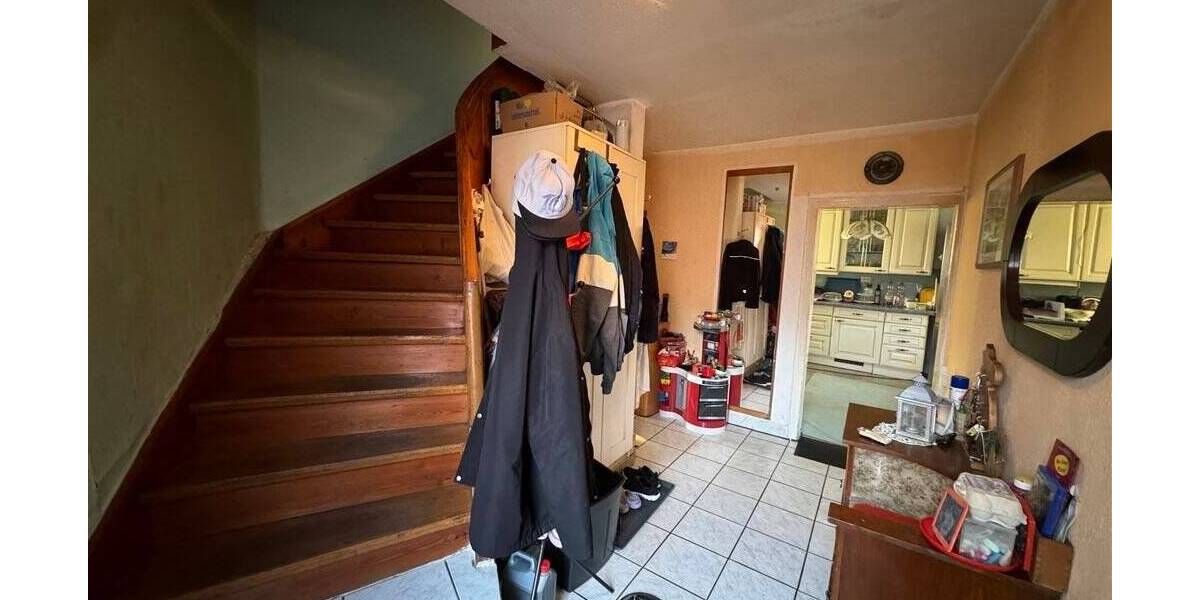 Einfamilienhaus Frankenberg (Eder) Haubern - 5 Zimmer, 165 m&sup2;, 59.000&euro; | Angebot:25734603