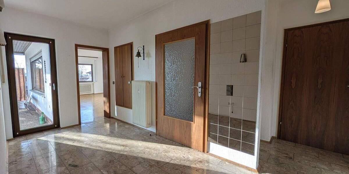 Einfamilienhaus Frankenberg (Eder) Frankenberg - 6 Zimmer, 143 m&sup2;, 295.000&euro; | Angebot:25696219
