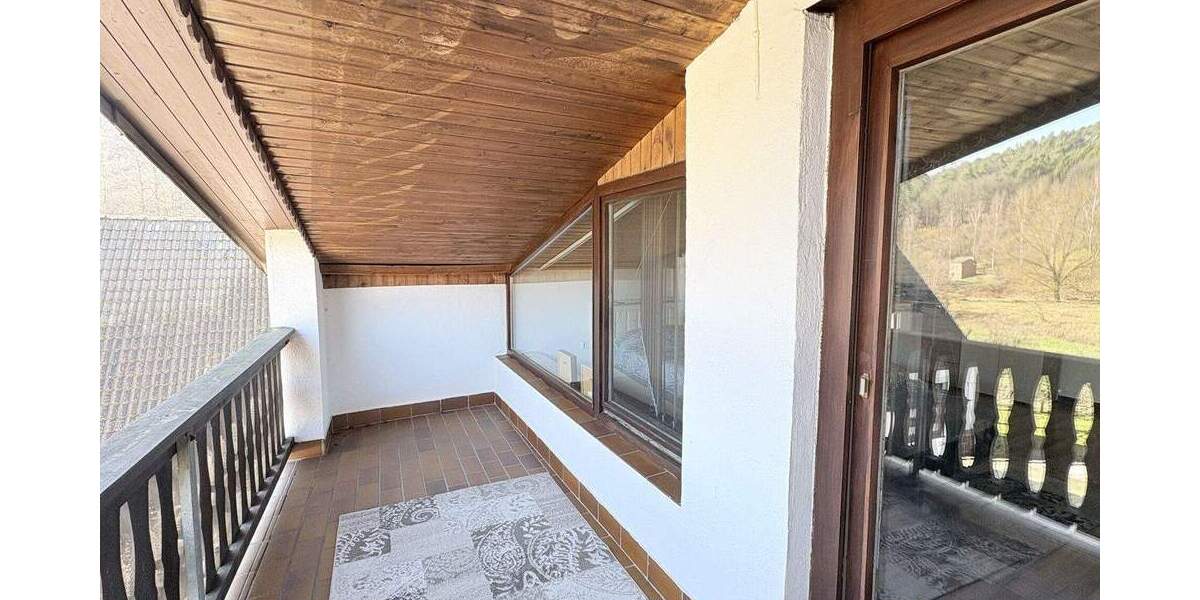 Mehrfamilienhaus, Wohnhaus Stadtallendorf-Wolferode Wolferode - 6 Zimmer, 208 m&sup2;, 299.900&euro; | Angebot:25775613
