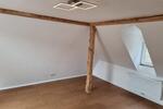 Dachgeschoßwohnung Angelburg - 3 Zimmer, 80 m&sup2;, 550&euro; | Angebot:25045898
