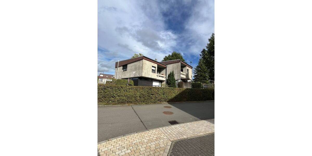 Doppelhaushälfte Frankenberg - 4 Zimmer, 135 m&sup2;, 245.000&euro; | Angebot:25742979