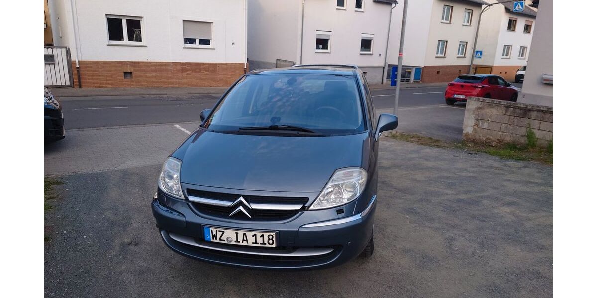 Citroen C8 281.524 km 4.800 &euro; Lahnau 35633