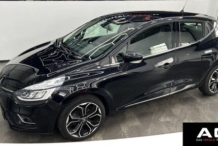 Renault Clio 48.500 km 14.490 &euro; Breidenbach 35236