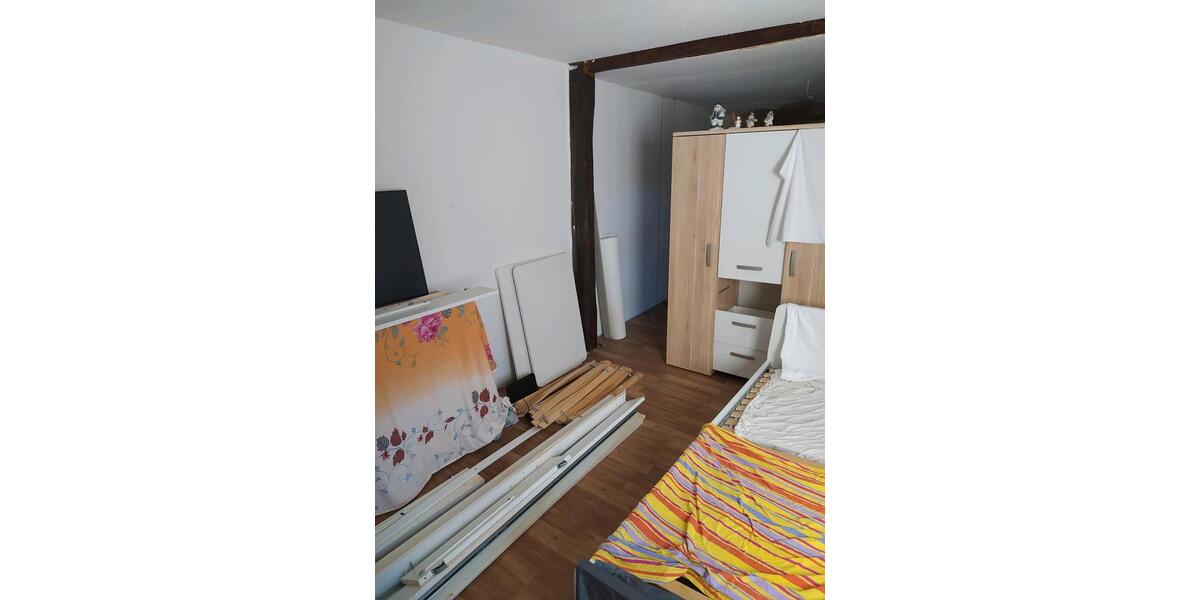 Etagenwohnung Biedenkopf - 2 Zimmer, 100 m&sup2;, 400&euro; | Angebot:26041326