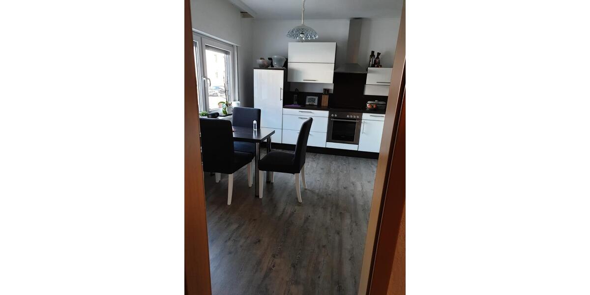 Einfamilienhaus Breidenbach - 4 Zimmer, 160 m&sup2;, 950&euro; | Angebot:25581567