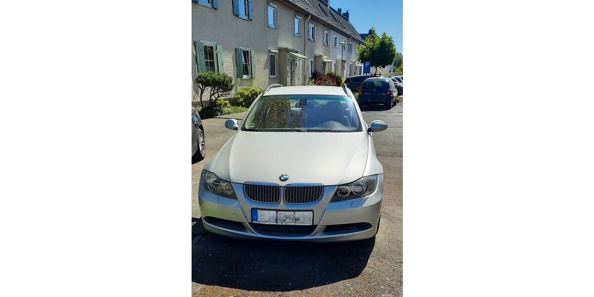 BMW 320 195.350 km 2.700 &euro; Gießen 35394