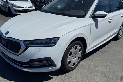 Skoda Octavia 161.000 km 13.499 &euro; Bad Laasphe 57334