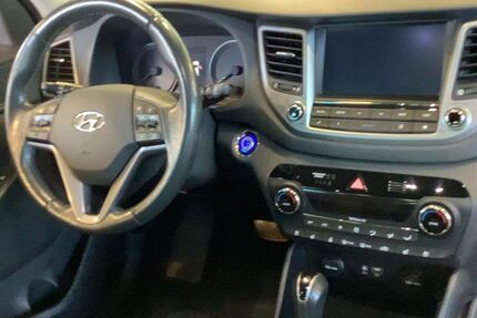Hyundai TUCSON 140.483 km 12.890 &euro; Kirchhain-Emsdorf 35274