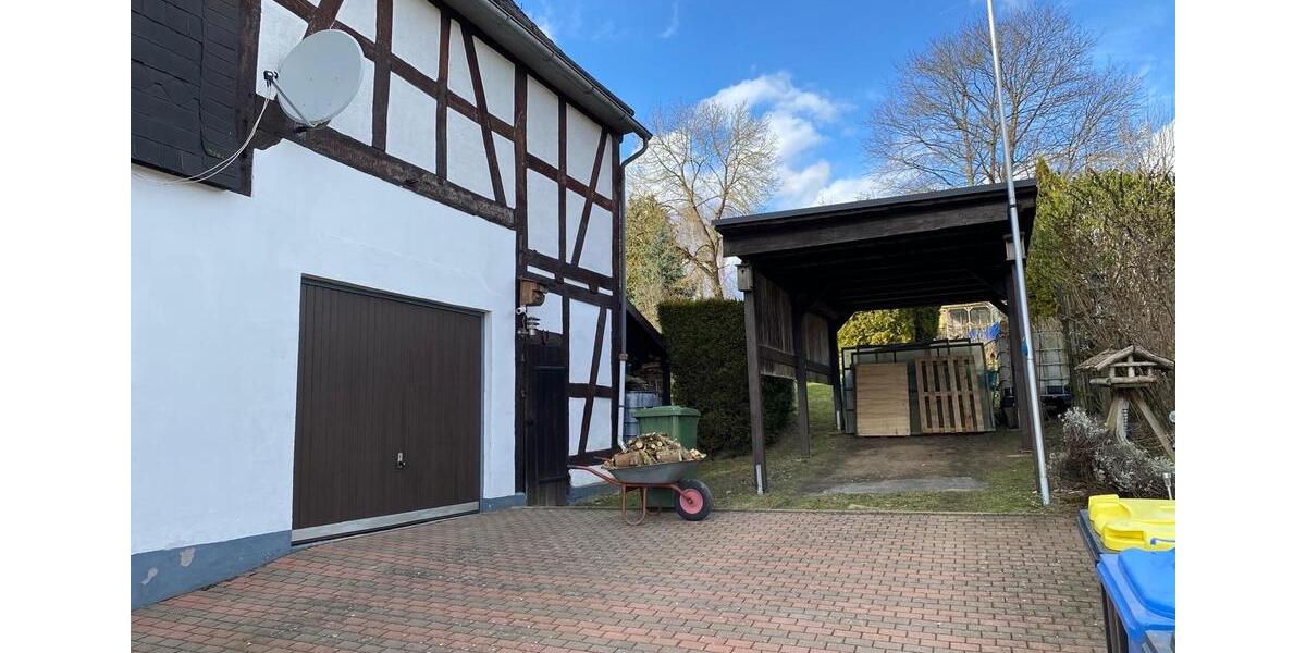 Einfamilienhaus Allendorf (Eder) - 6 Zimmer, 130 m&sup2;, 150.000&euro; | Angebot:25286123