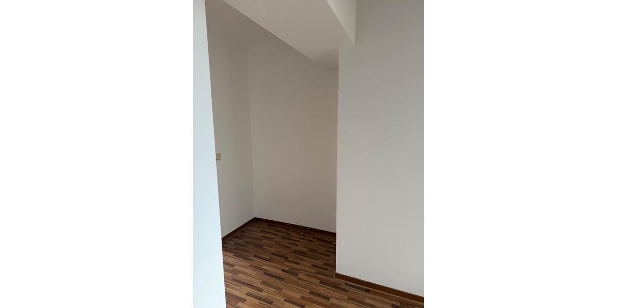 Etagenwohnung Gießen Wieseck - 2 Zimmer, 38 m&sup2;, 420&euro; | Angebot:25990428