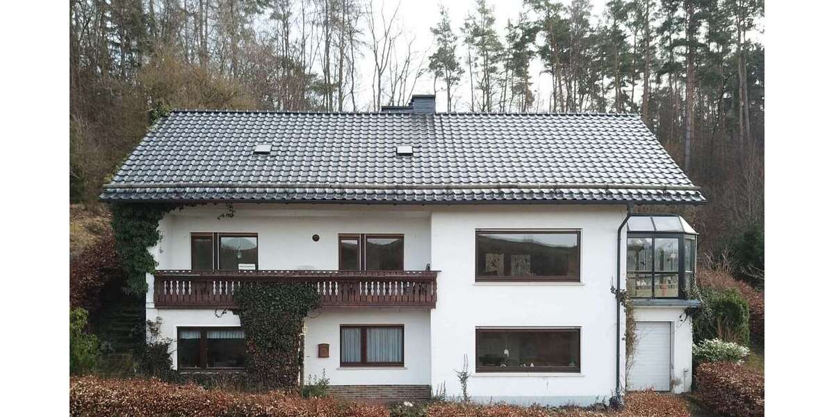 Einfamilienhaus Allendorf - 7 Zimmer, 197 m&sup2;, 239.000&euro; | Angebot:25965563
