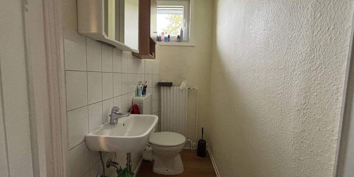 Einfamilienhaus Lahntal / Sterzhausen Sterzhausen - 7 Zimmer, 180 m&sup2;, 439.000&euro; | Angebot:25689226