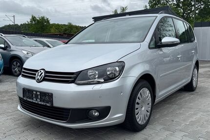 VW Touran 160.608 km 10.800 &euro; Cölbe 35091