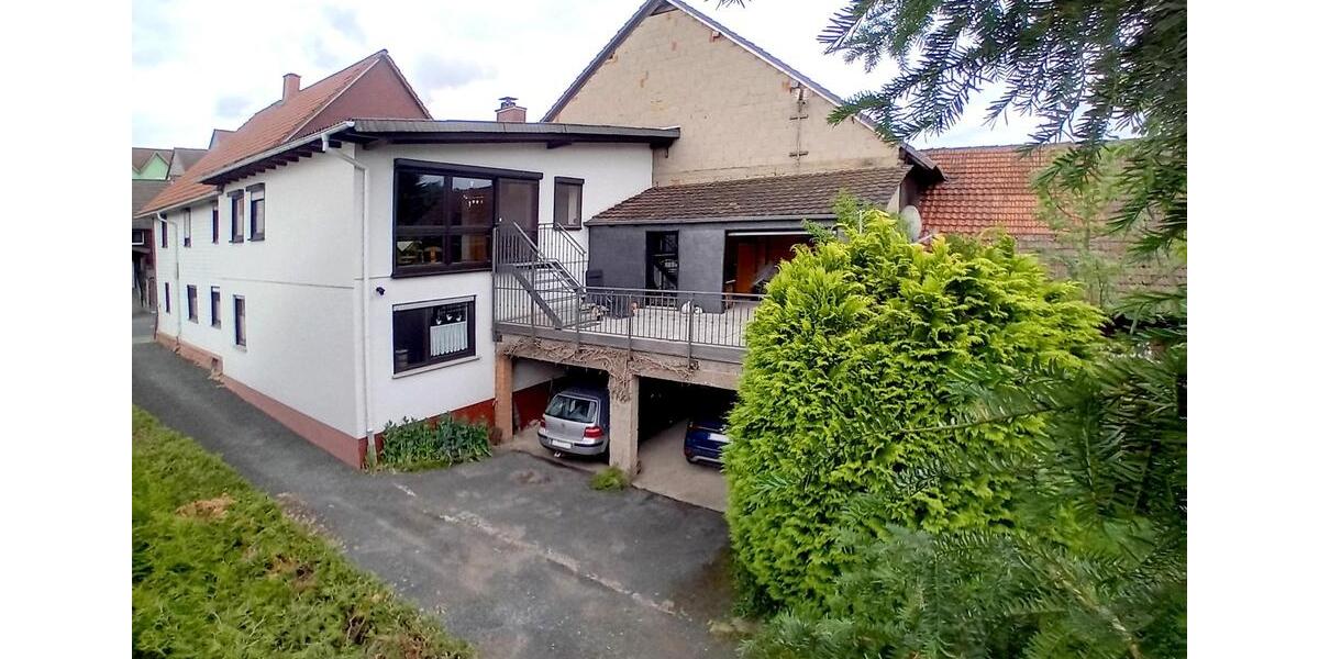 Mehrfamilienhaus, Wohnhaus Kirtorf - 10 Zimmer, 280 m&sup2;, 440.000&euro; | Angebot:26987344