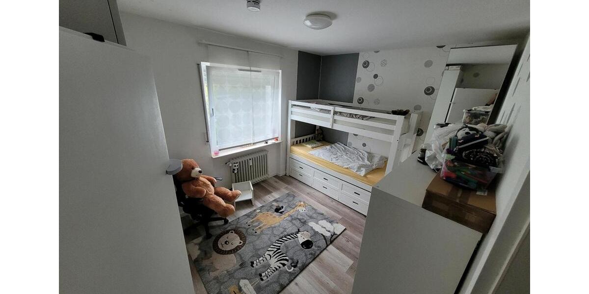 Etagenwohnung Marburg Marbach - 3 Zimmer, 90 m&sup2;, 1.300&euro; | Angebot:25965708