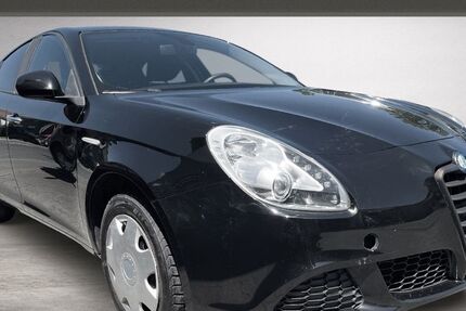 Alfa Romeo Giulietta 172.000 km 4.990 &euro; Dautphetal-Friedensdorf 35232