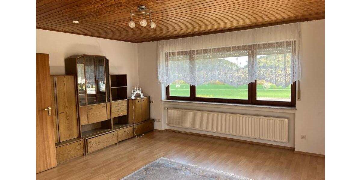 Einfamilienhaus Cölbe - 7 Zimmer, 170 m&sup2;, 350.000&euro; | Angebot:26168102