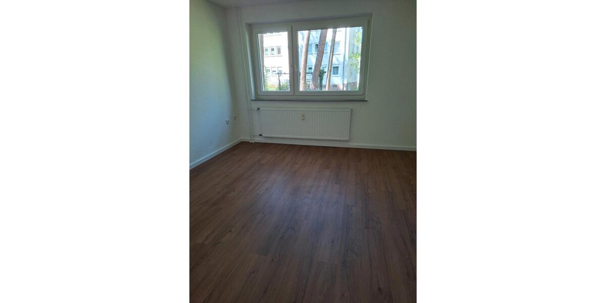 Erdgeschoßwohnung Stadtallendorf - 3 Zimmer, 56 m&sup2;, 560&euro; | Angebot:26251571