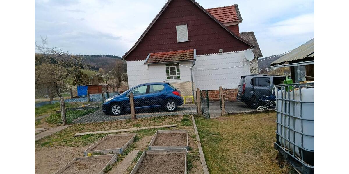 Doppelhaushälfte Steffenberg - 9 Zimmer, 156 m&sup2;, 239.000&euro; | Angebot:27054028