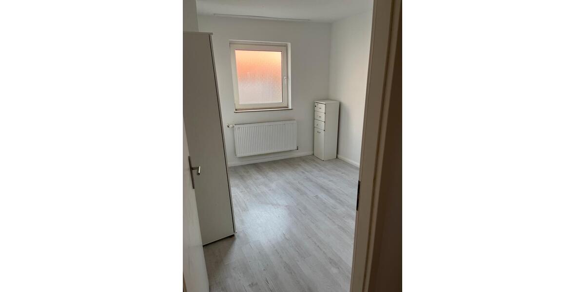Etagenwohnung Fernwald - 3 Zimmer, 90 m&sup2;, 630&euro; | Angebot:25444851
