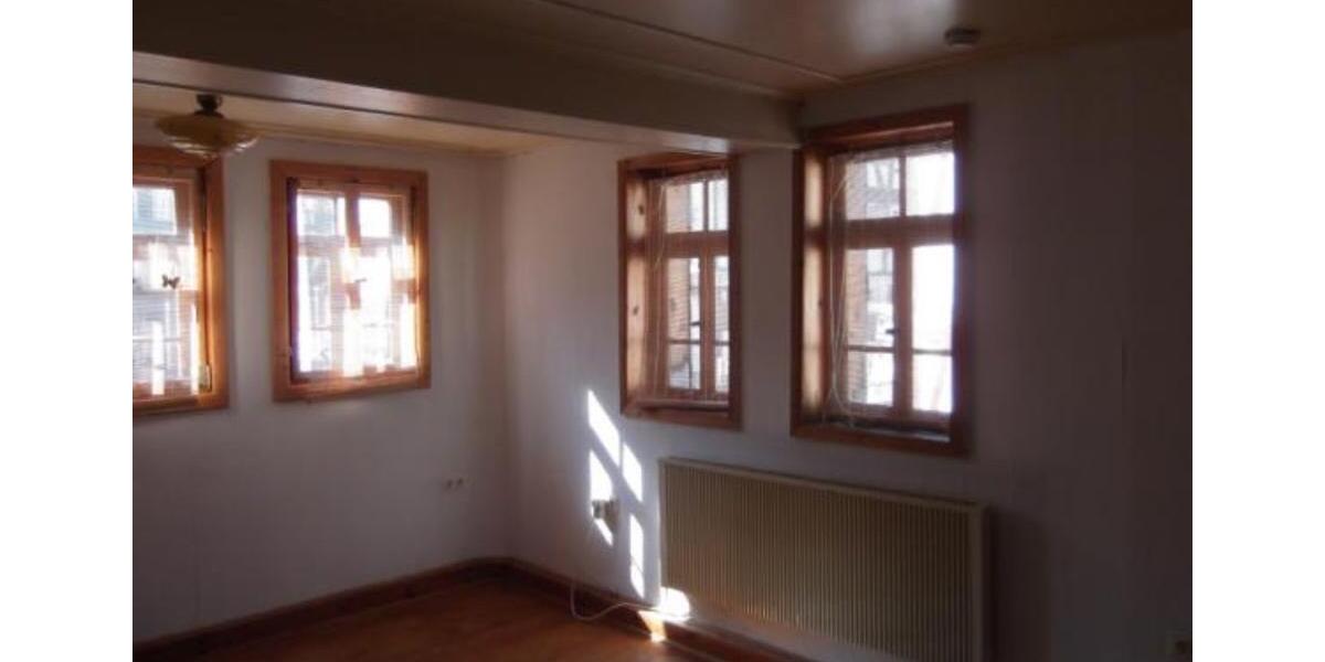 Bauernhaus, Landhaus Ebsdorfergrund - 5 Zimmer, 155 m&sup2;, 110.000&euro; | Angebot:22203027