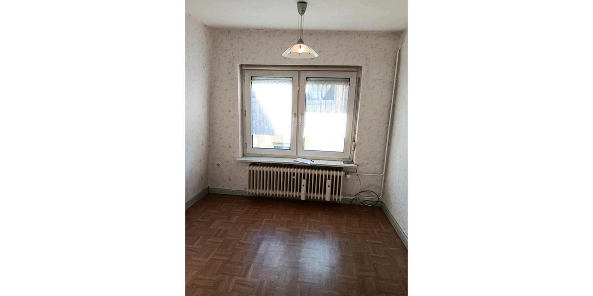 Etagenwohnung Biedenkopf - 4 Zimmer, 94 m&sup2;, 750&euro; | Angebot:25839107