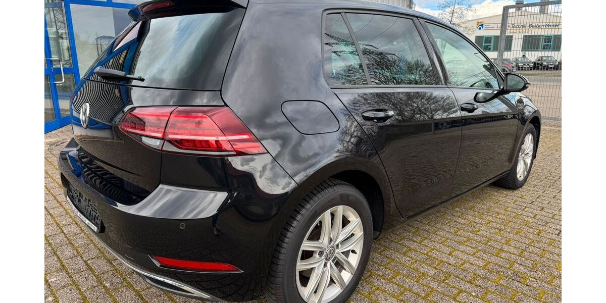 VW Golf 88.200 km 15.295 &euro; Kirchhain 35274
