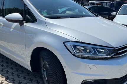 VW Touran 106.300 km 15.950 &euro; Ebsdorfergrund 35085